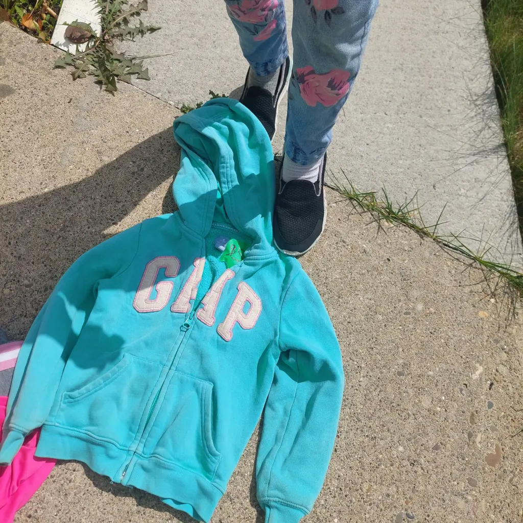 Sweater (Kids 5)